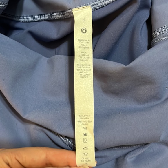 Lululemon Wunder Trains in Water Drop - Picture 3 of 3